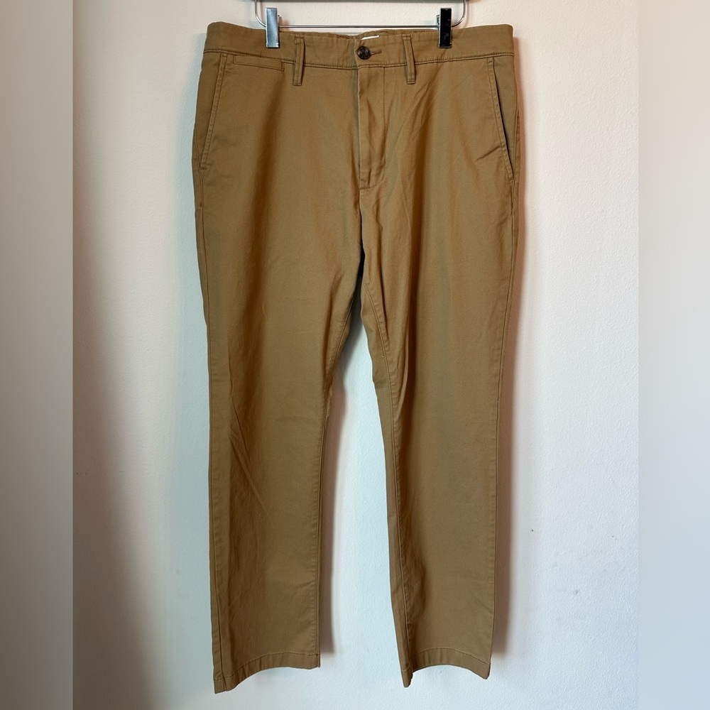 Goodfellow & Co.  men’s khaki Chino pants size 34W x 30L